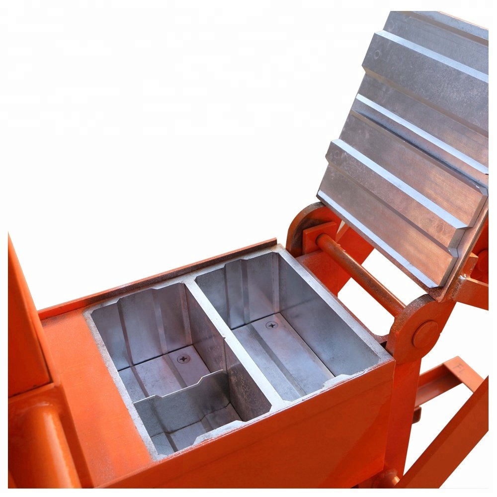 STRUCHA Builder 200 | Manual Clay Brick Machine (2 Per Cycle) - Image 3